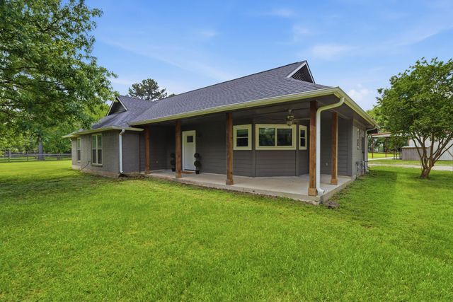 19819 Hampton Wood Drive, Tomball, TX 77377