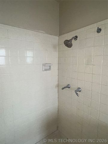 4009 S 90th East Avenue, Tulsa, OK 74145