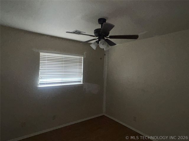 4009 S 90th East Avenue, Tulsa, OK 74145