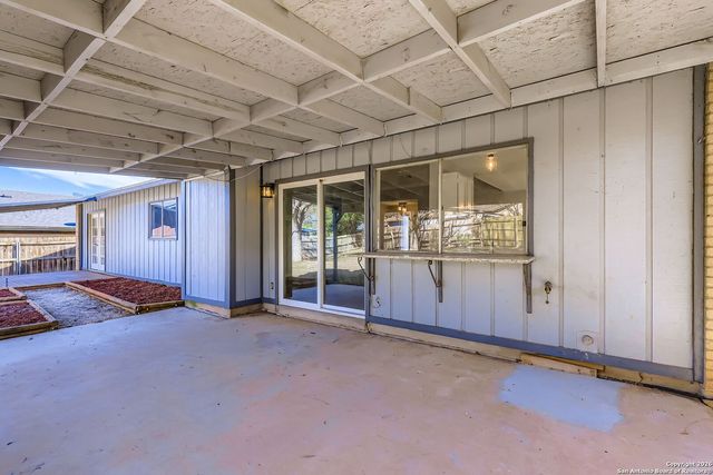 5723 Sky Country, San Antonio, TX 78247