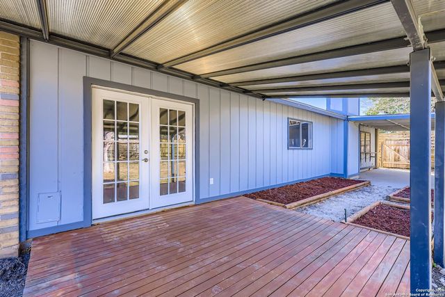 5723 Sky Country, San Antonio, TX 78247