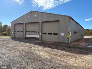 858 GRAVEL PIKE, Palm, PA 18070