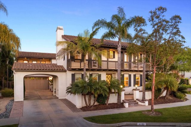 6230 Topiary St, Carlsbad, CA 92009