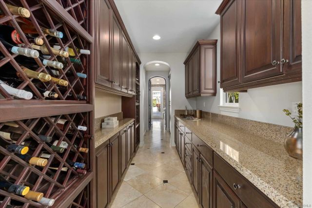 6230 Topiary St, Carlsbad, CA 92009