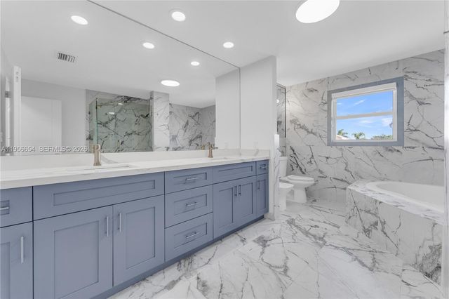 11824 SW 43rd Ct, Davie, FL 33330