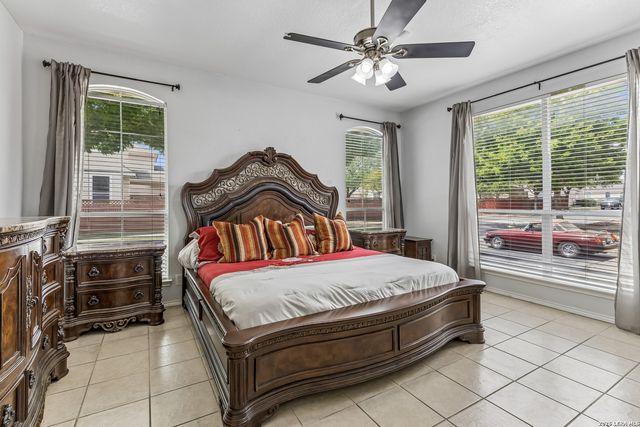 10910 Toscana Sands, San Antonio, TX 78249