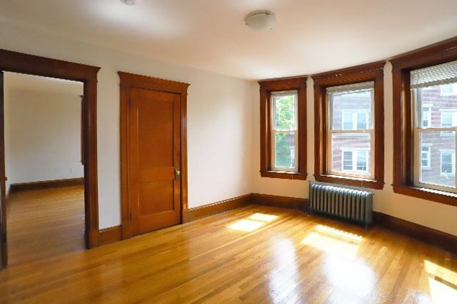 257 Washington St 11, Salem, MA 01970