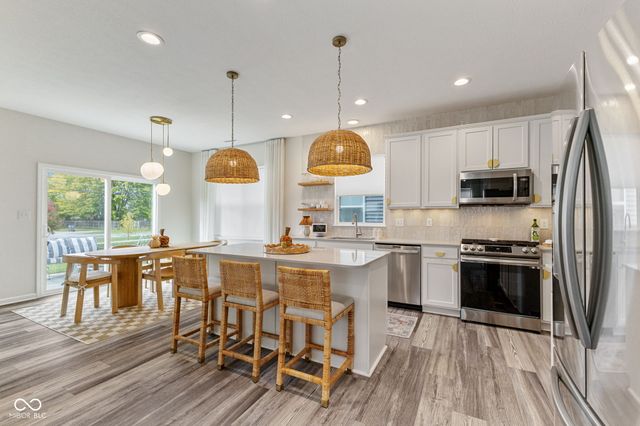 5206 Triple Crown Way, Indianapolis, IN 46237