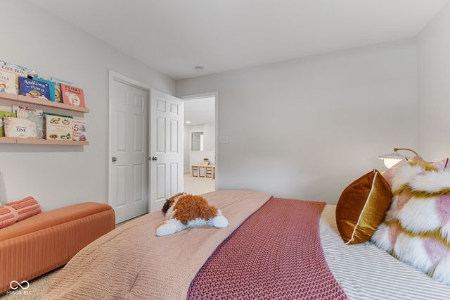 5206 Triple Crown Way, Indianapolis, IN 46237