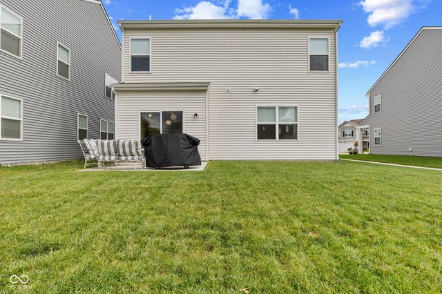 5206 Triple Crown Way, Indianapolis, IN 46237