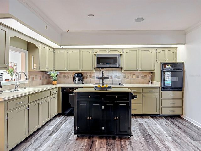 1231 NEWPORT AVENUE, Lakeland, FL 33801
