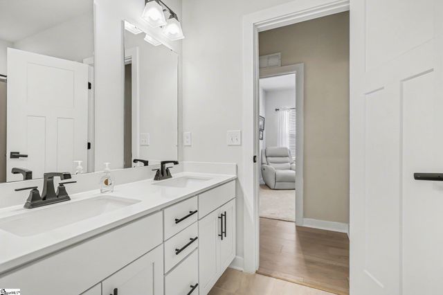 1288 Fiddletree Lane, Woodruff, SC 29388