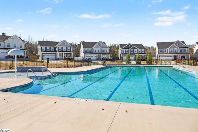 1288 Fiddletree Lane, Woodruff, SC 29388