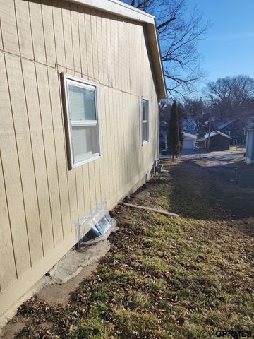 3116 N 57th Street, Omaha, NE 68104