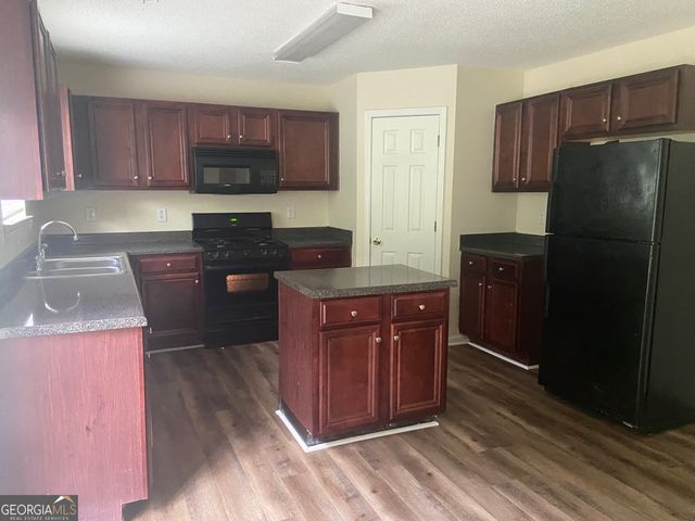 4196 Post Oak Grove, South Fulton, GA 30349