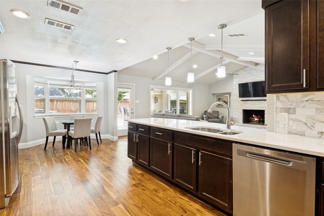 14952 Knollview Drive, Dallas, TX 75248