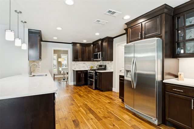 14952 Knollview Drive, Dallas, TX 75248