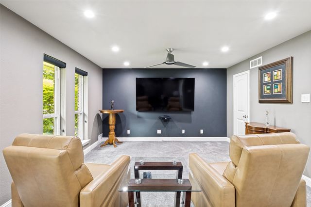 14952 Knollview Drive, Dallas, TX 75248