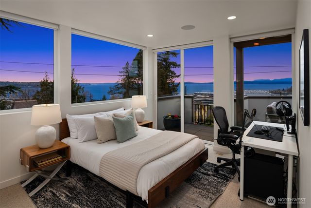 1400 Olympic Way W, Seattle, WA 98119