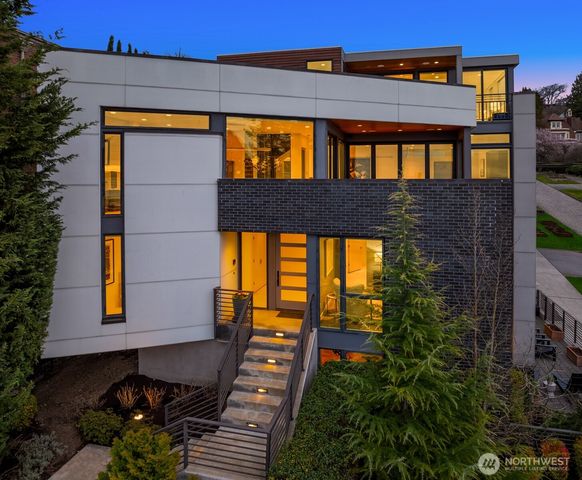 1400 Olympic Way W, Seattle, WA 98119