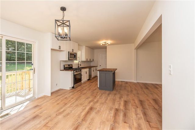 1024 Topaz Lane, Villa Rica, GA 30180