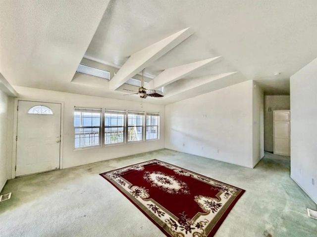 8301 Mission Gorge 32, Santee, CA 92071