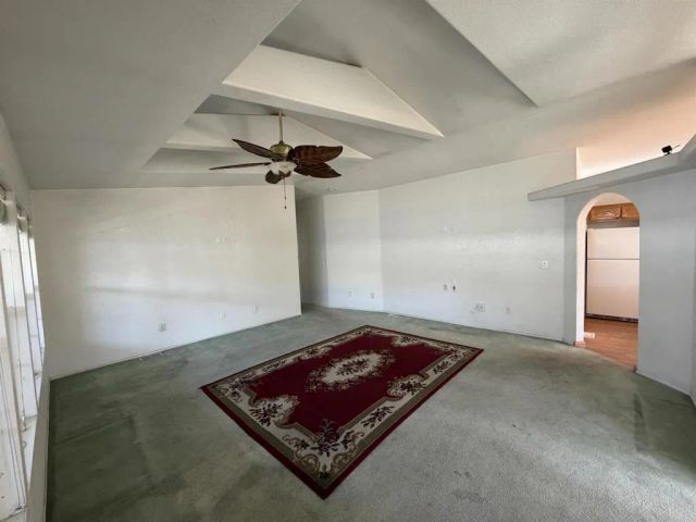 8301 Mission Gorge 32, Santee, CA 92071