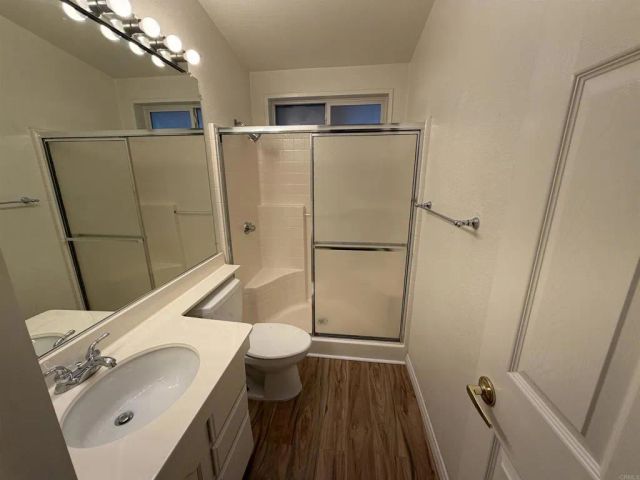 8301 Mission Gorge 32, Santee, CA 92071