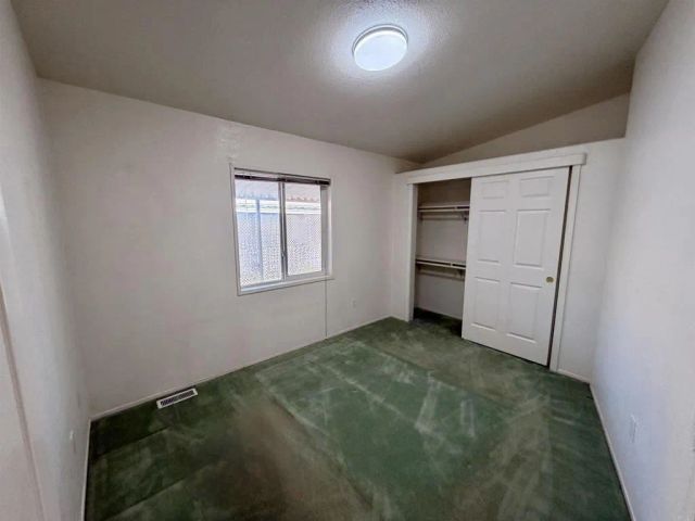 8301 Mission Gorge 32, Santee, CA 92071