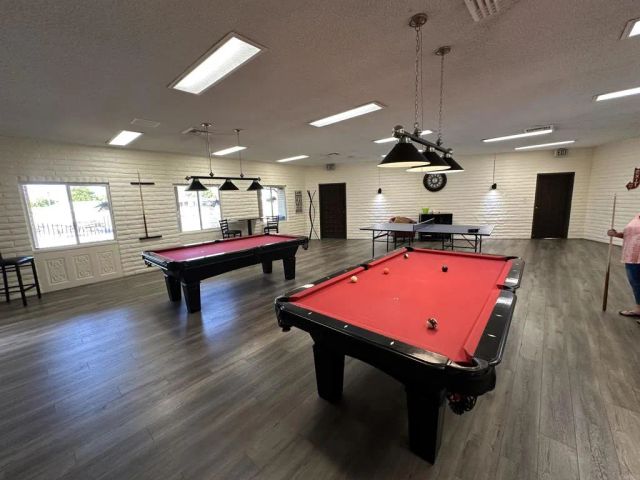 8301 Mission Gorge 32, Santee, CA 92071