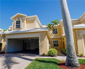 6010 jonathans bay CIR 402, Fort Myers, FL 33908