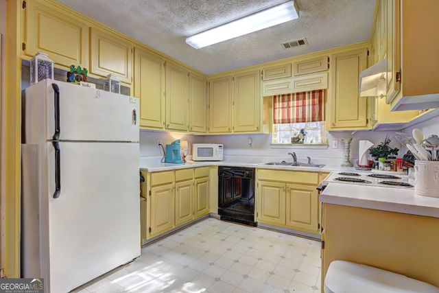 546 New Hope Road, Mcdonough, GA 30252