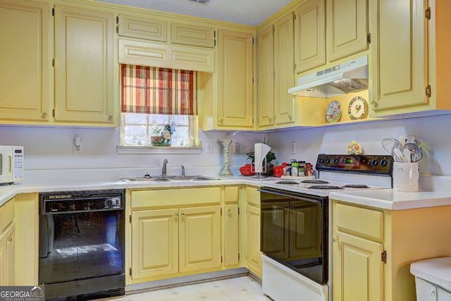 546 New Hope Road, Mcdonough, GA 30252