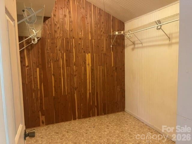1610 Willow Road, Hendersonville, NC 28739