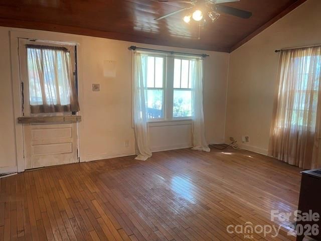 1610 Willow Road, Hendersonville, NC 28739