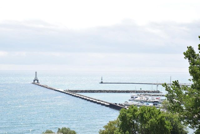 1467 2nd AVENUE, Port Washington, WI 53074