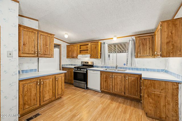 7810 W Peoria Avenue 167, Peoria, AZ 85345