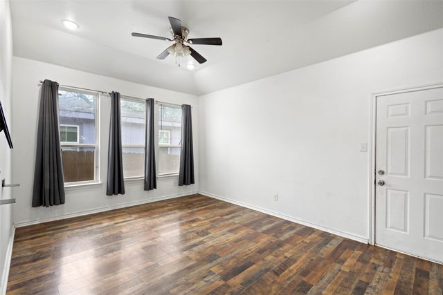 3831 Opal Avenue, Dallas, TX 75216