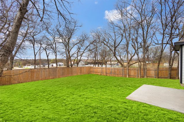 3831 Opal Avenue, Dallas, TX 75216