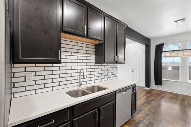 3831 Opal Avenue, Dallas, TX 75216