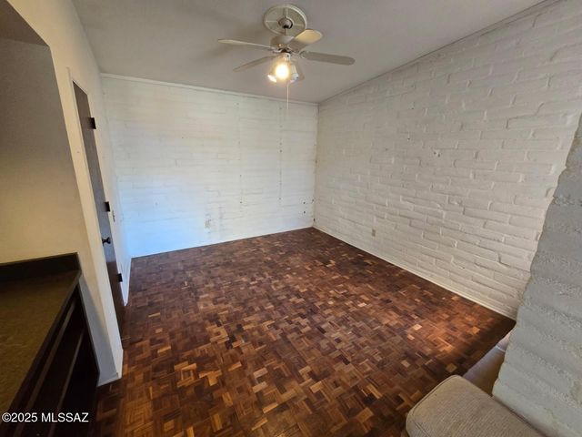 7005 N Montecatina Drive, Tucson, AZ 85704