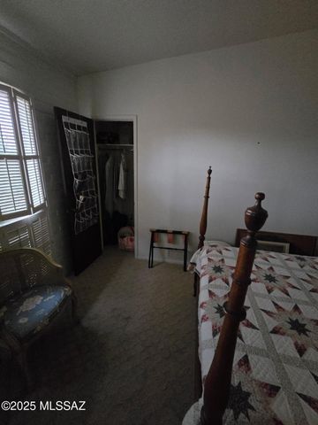 7005 N Montecatina Drive, Tucson, AZ 85704