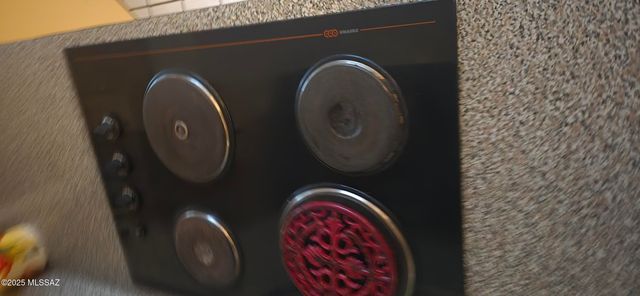 7005 N Montecatina Drive, Tucson, AZ 85704