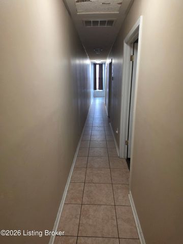 2321 W Market St, Louisville, KY 40212