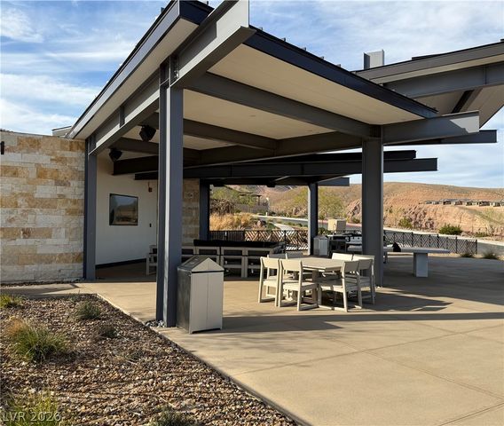 148 Stone Mesa Court, Henderson, NV 89011