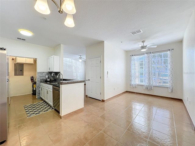 837 GRAND REGENCY POINT 103, Altamonte Springs, FL 32714