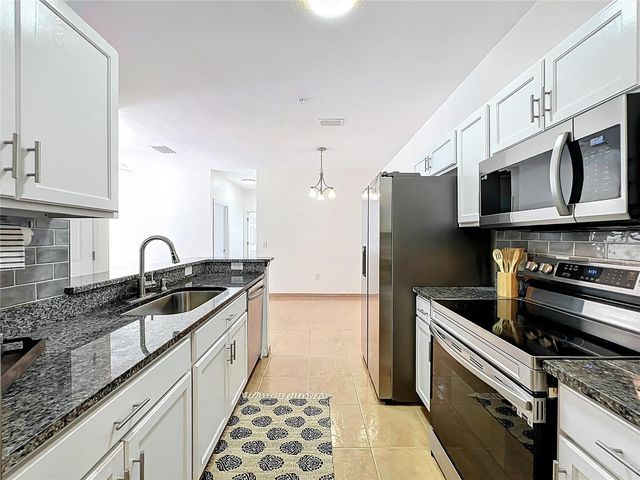 837 GRAND REGENCY POINT 103, Altamonte Springs, FL 32714