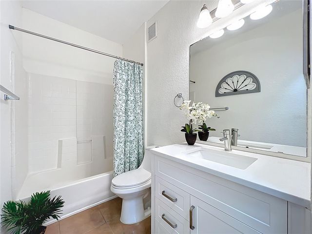 837 GRAND REGENCY POINT 103, Altamonte Springs, FL 32714