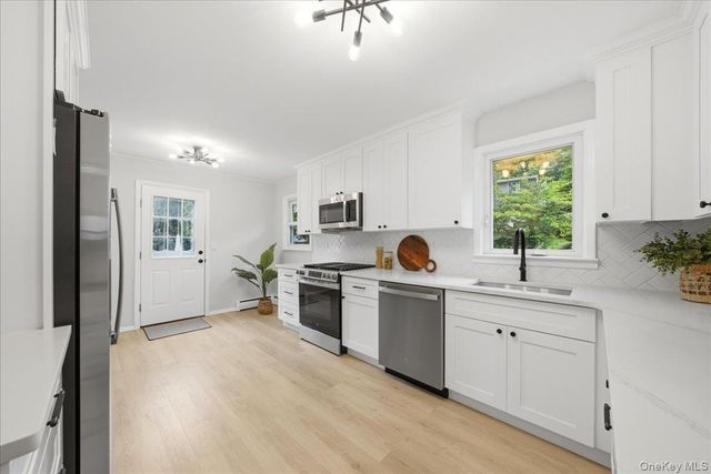 60 Duell Road, White Plains, NY 10603