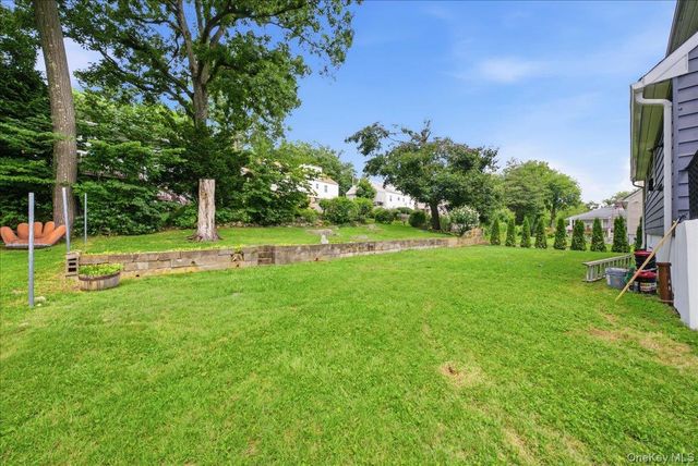 60 Duell Road, White Plains, NY 10603